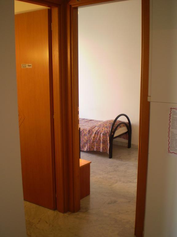 B&B Maria Grazia Ρώμη Δωμάτιο φωτογραφία